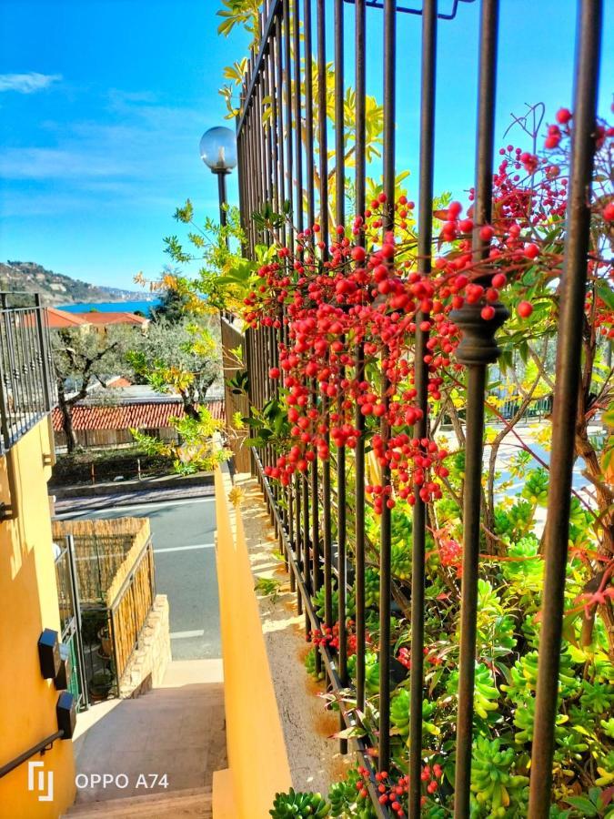 Corso Montecarlo Lägenhet Ventimiglia Exteriör bild