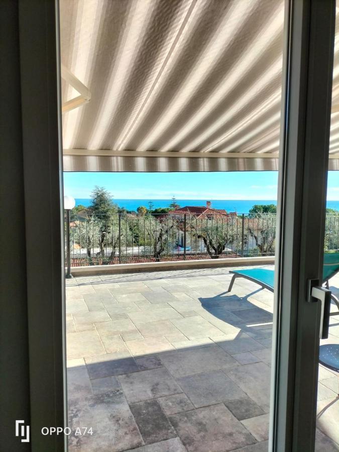 Corso Montecarlo Lägenhet Ventimiglia Exteriör bild